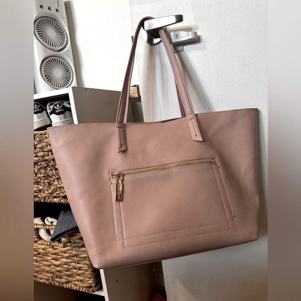 Light Pink Steve Madden Purse